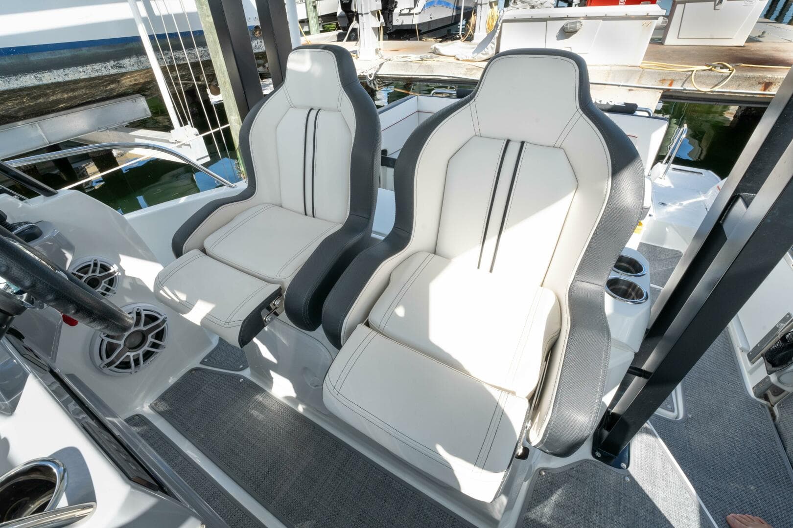 2024 Jeanneau Leader 9.0 WA S2 — photo 35