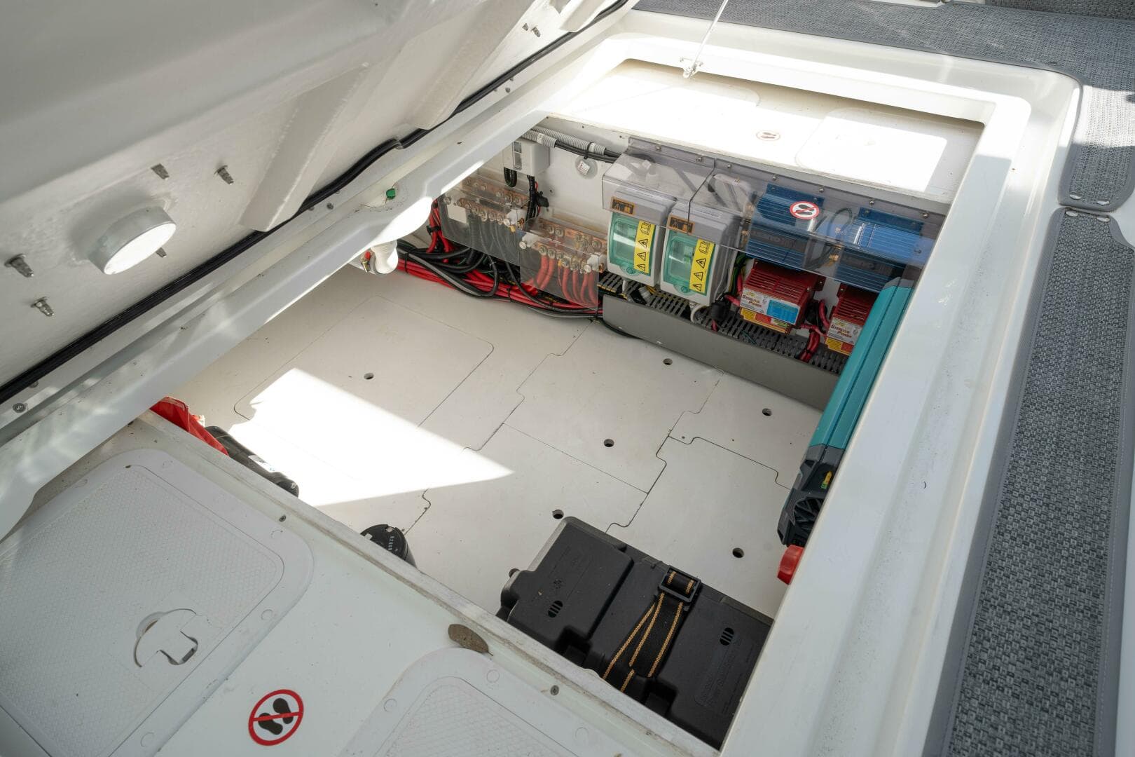 2024 Jeanneau Leader 9.0 WA S2 — photo 69