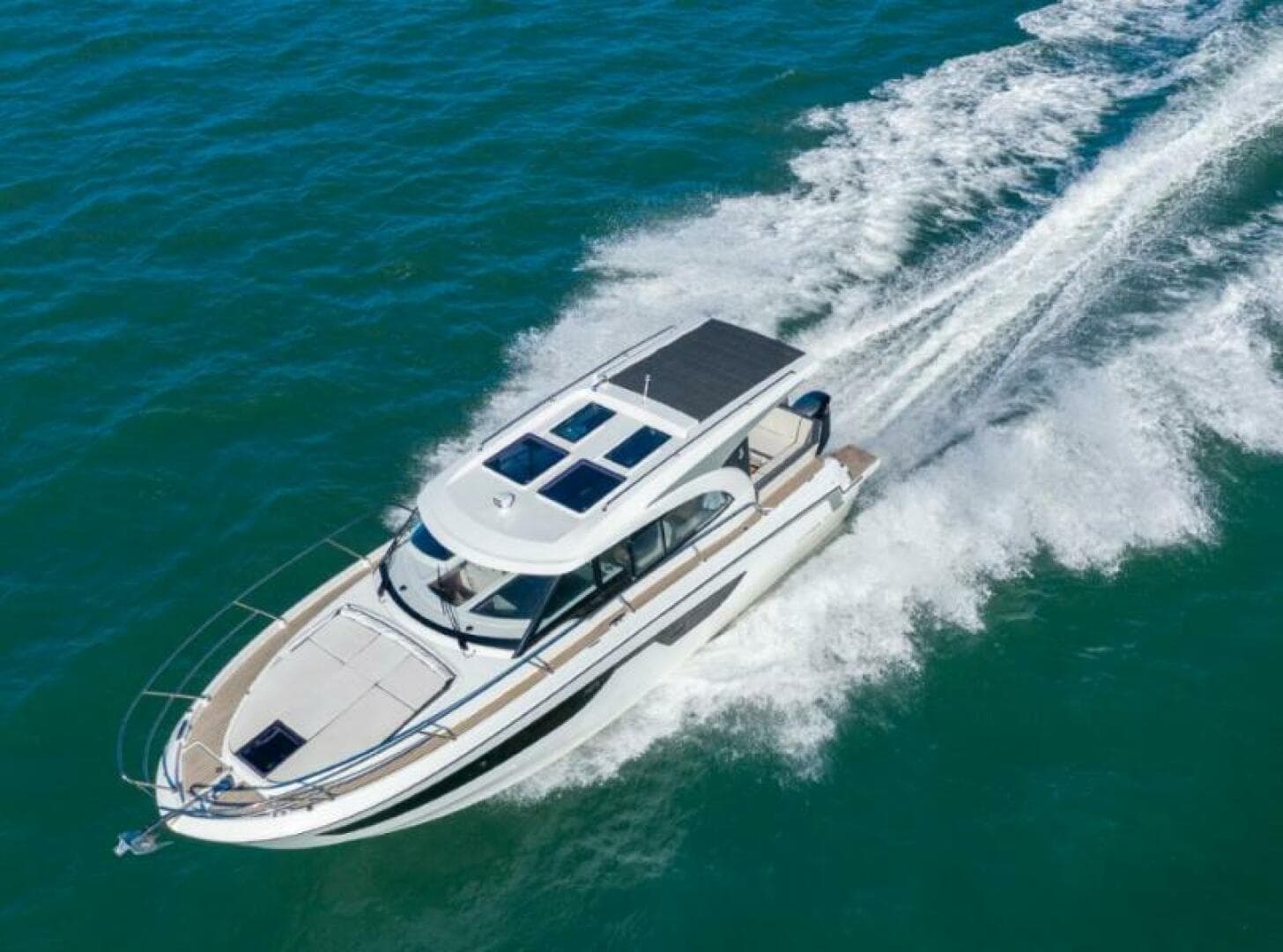 2026 Beneteau Antares 11 — photo 3