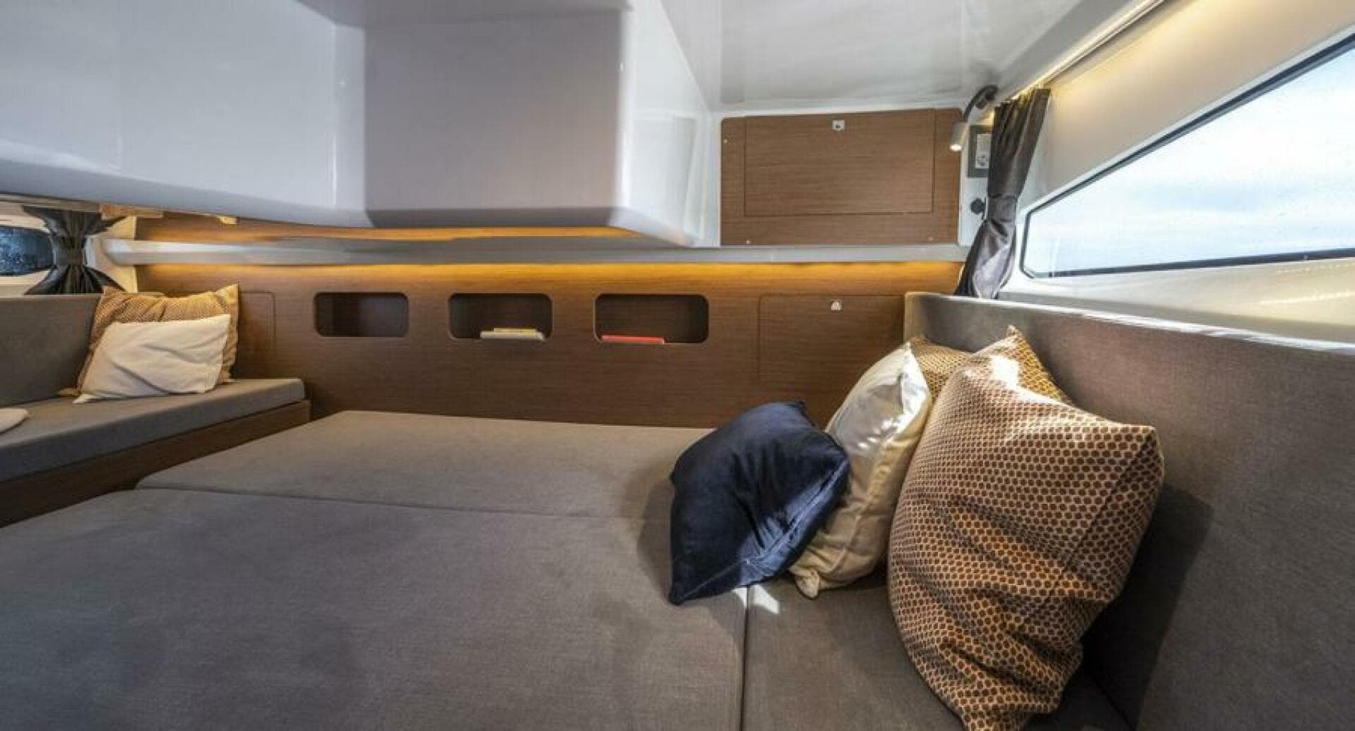 2026 Beneteau Antares 11 — photo 14