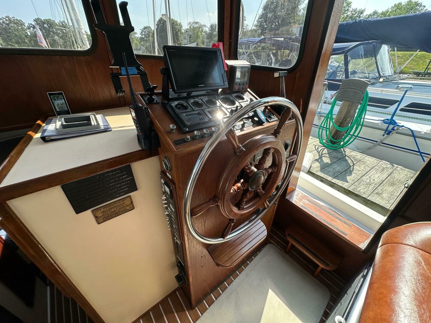 1985 Nordic Tugs 32 — photo 19