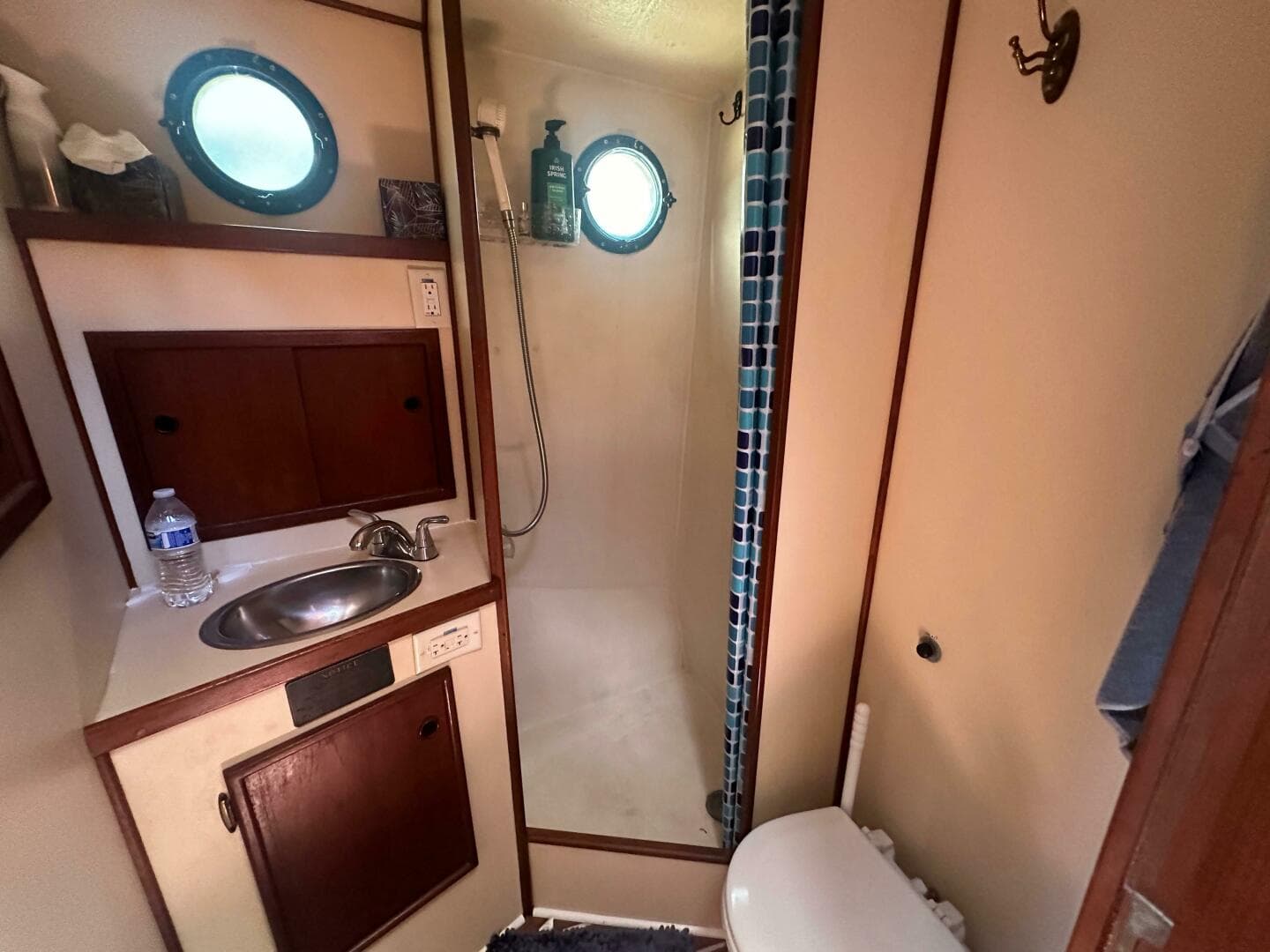 1985 Nordic Tugs 32 — photo 27