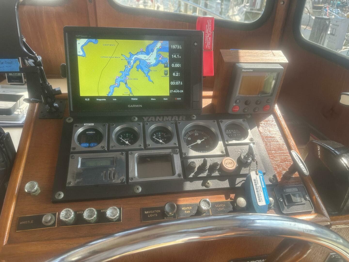 1985 Nordic Tugs 32 — photo 20