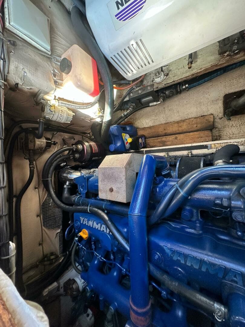 1985 Nordic Tugs 32 — photo 29