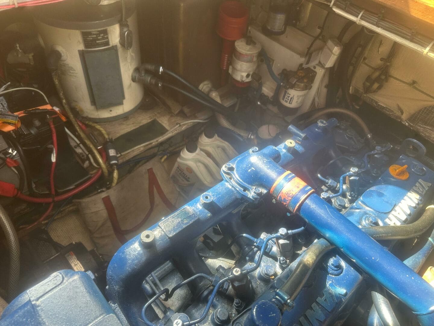 1985 Nordic Tugs 32 — photo 32