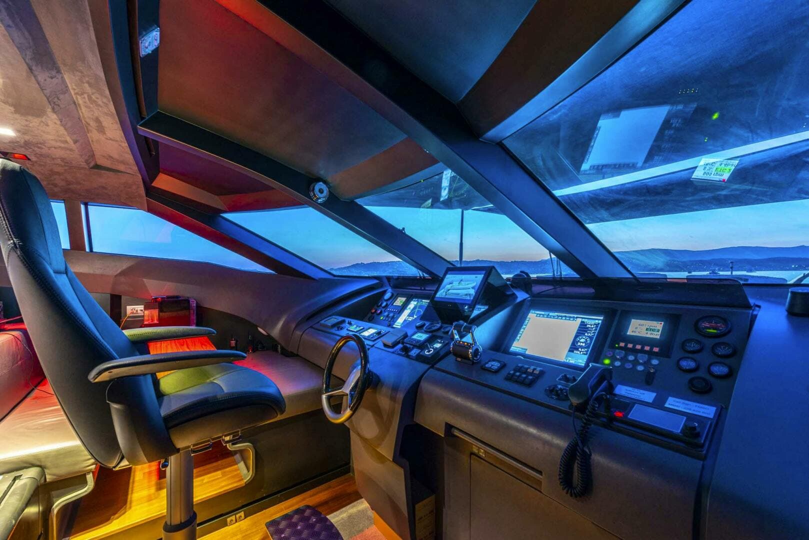 2007 Peri Yachts Peri 29 — photo 32