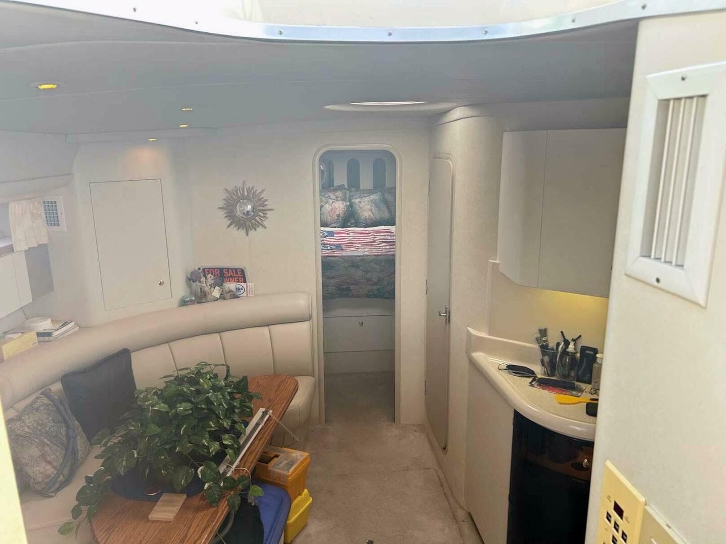 1997 Cruisers Yachts 4270 Esprit — photo 11