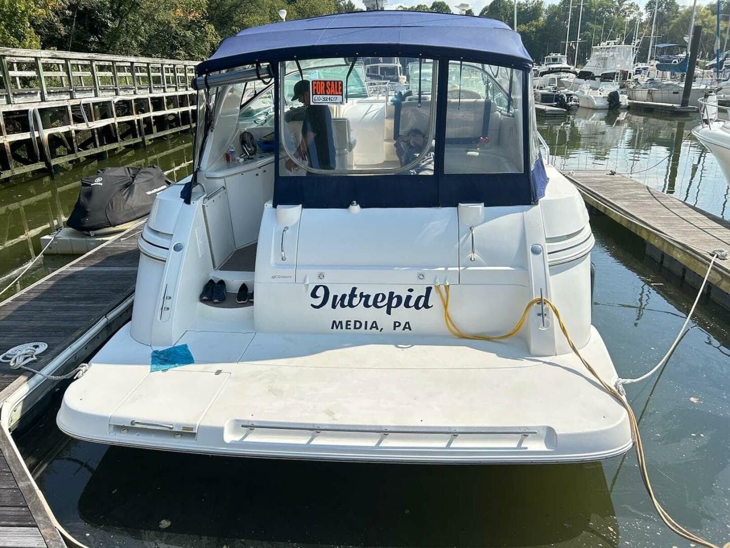 1997 Cruisers Yachts 4270 Esprit — photo 17