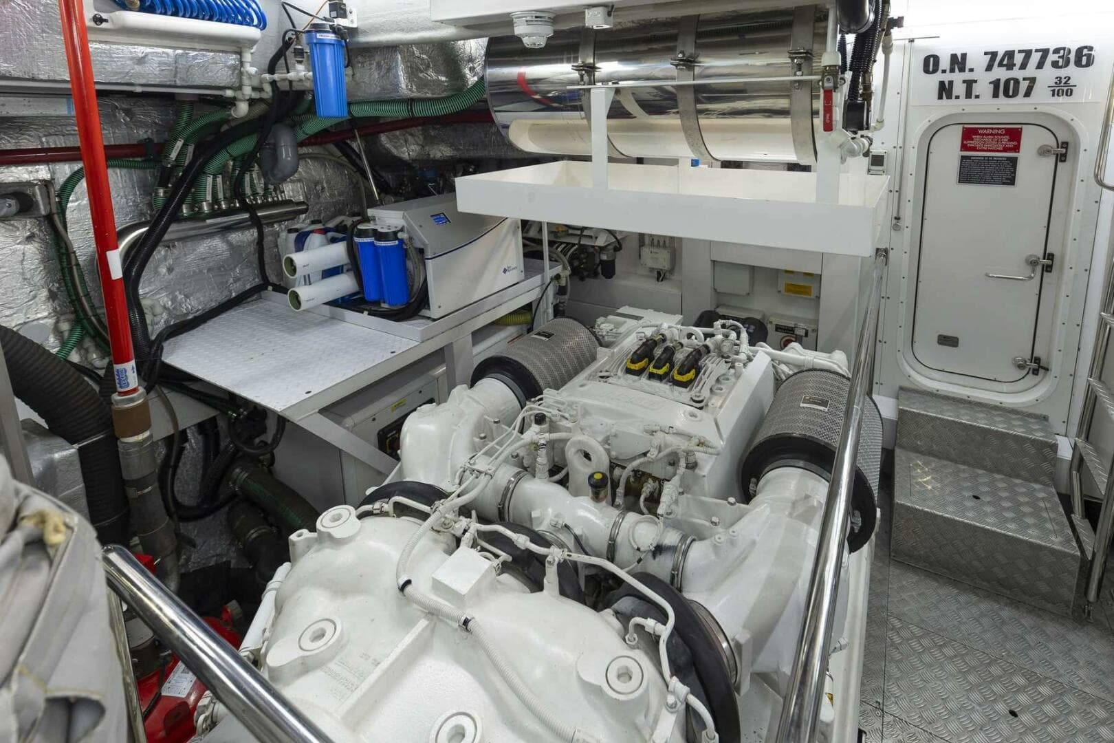 2017 Sunseeker 95 Yacht — photo 68