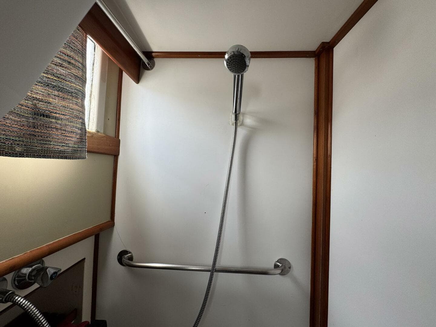 1989 Grand Banks 42 — photo 69