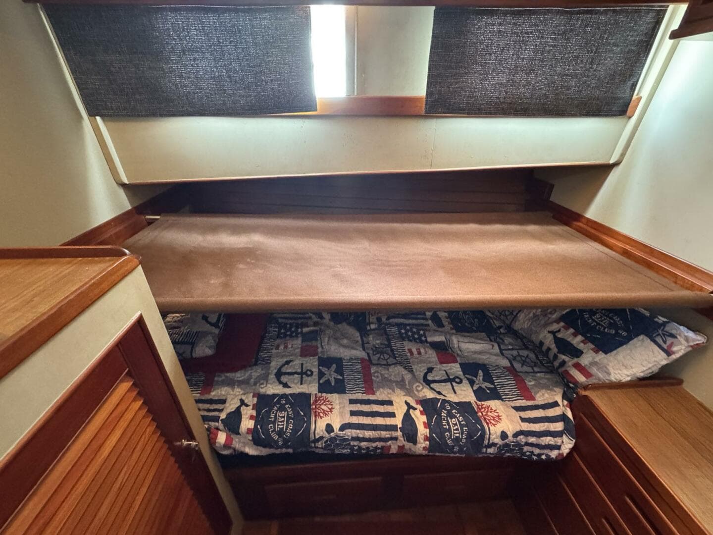 1989 Grand Banks 42 — photo 66