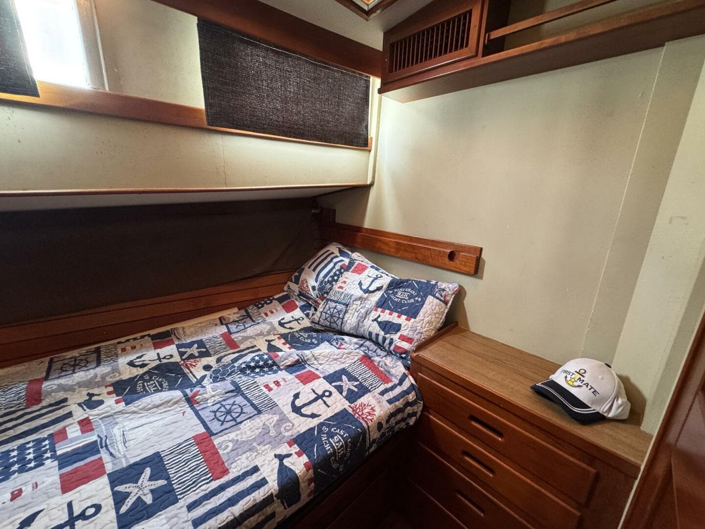 1989 Grand Banks 42 — photo 64