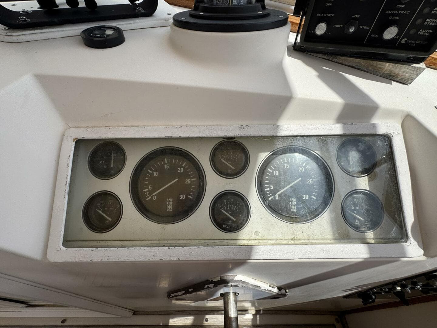 1989 Grand Banks 42 — photo 37