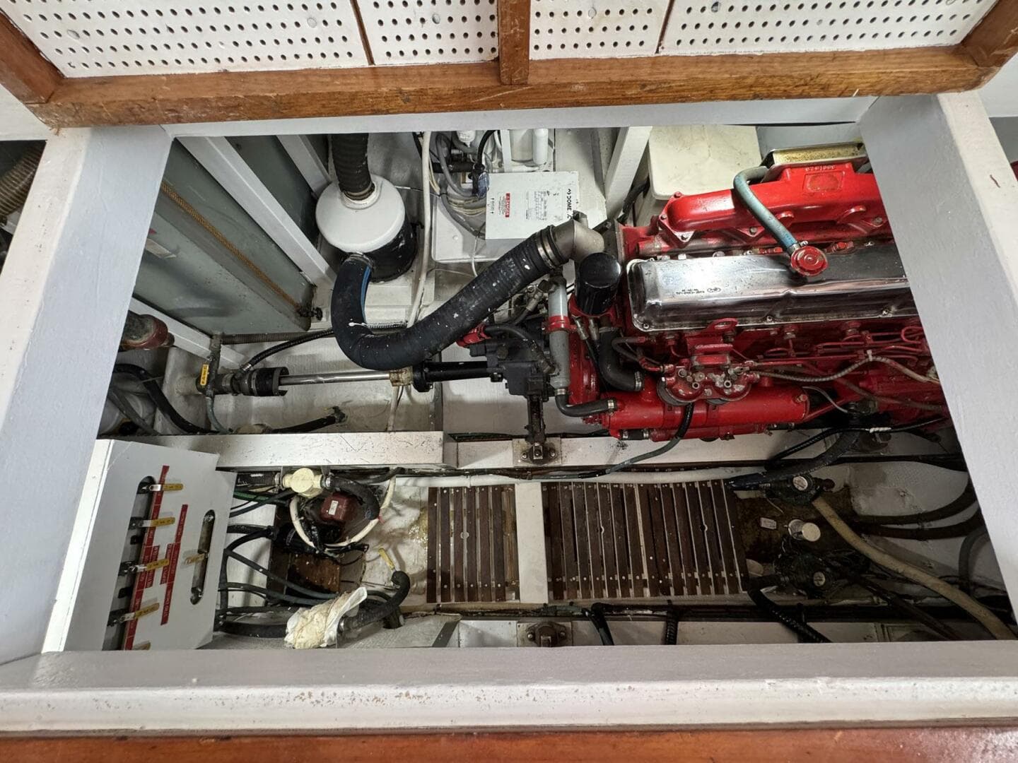 1989 Grand Banks 42 — photo 83