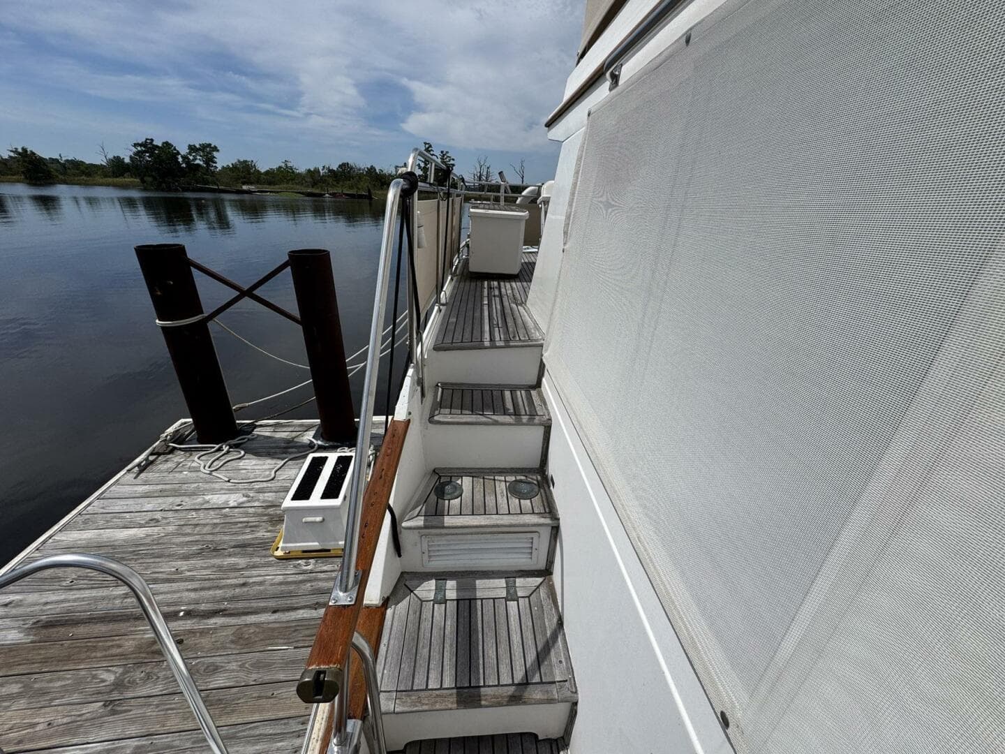 1989 Grand Banks 42 — photo 18