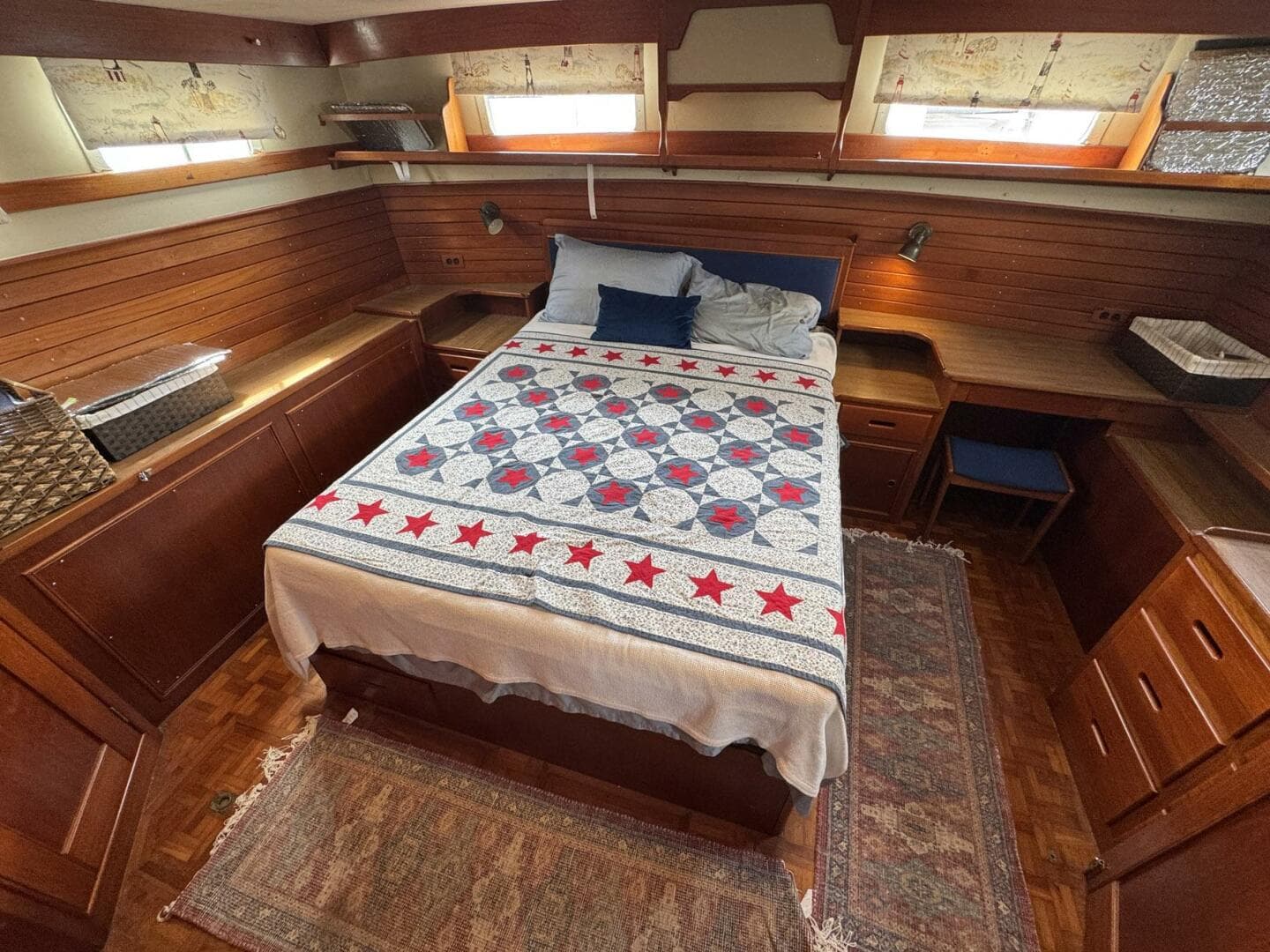 1989 Grand Banks 42 — photo 70