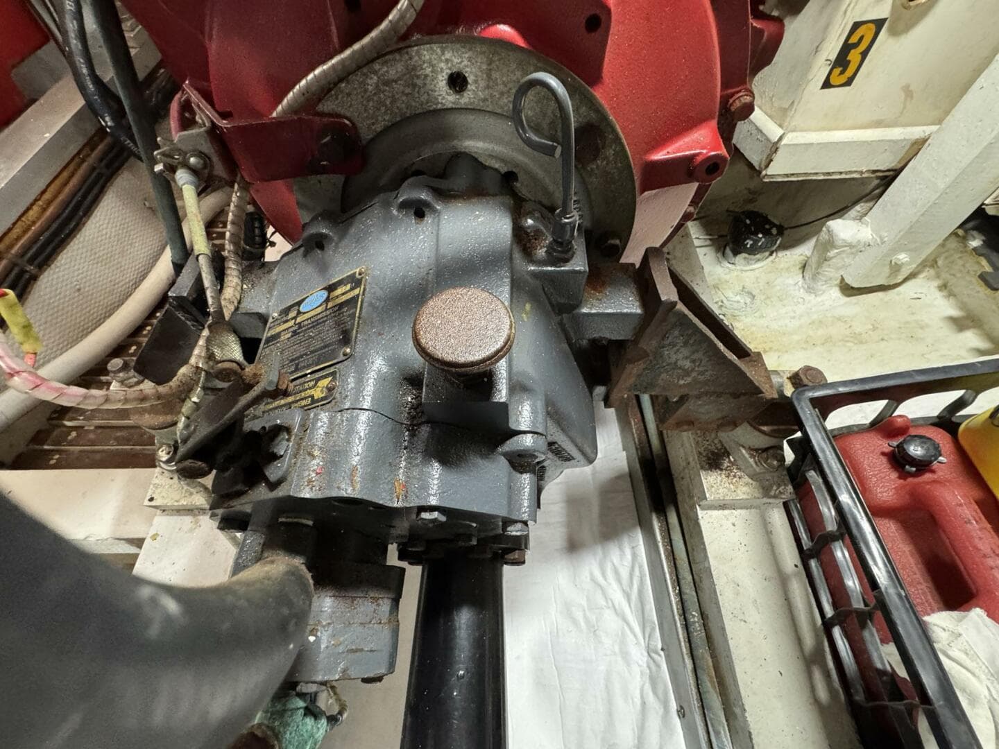 1989 Grand Banks 42 — photo 89