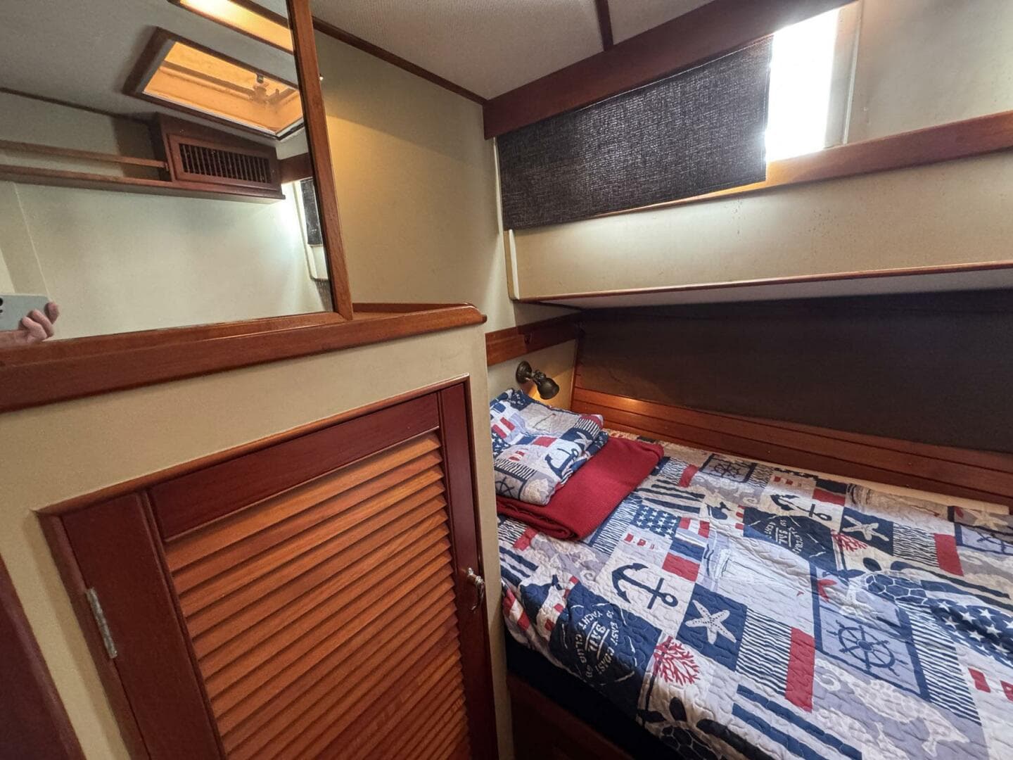 1989 Grand Banks 42 — photo 65