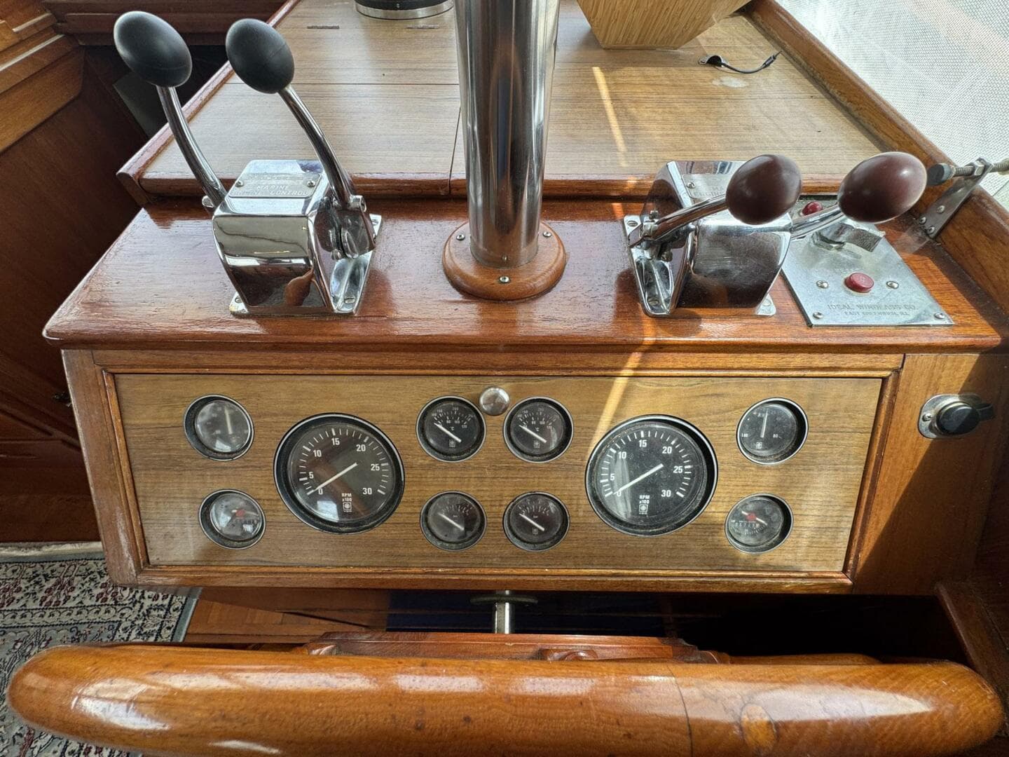 1989 Grand Banks 42 — photo 45