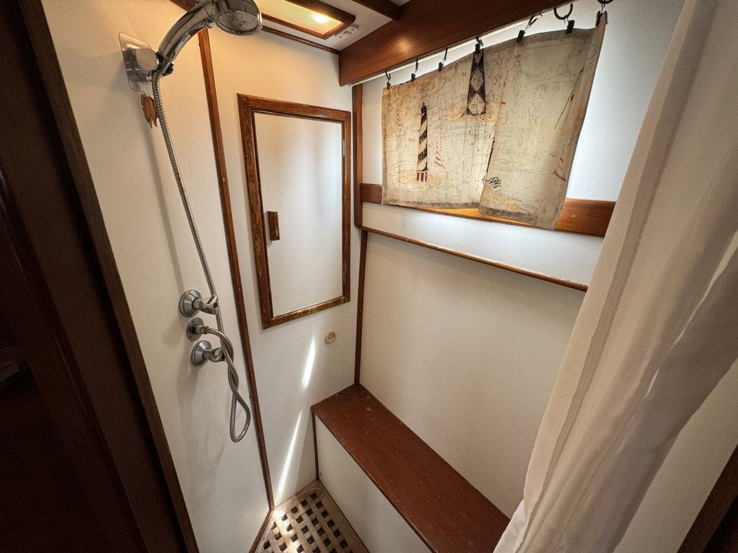 1989 Grand Banks 42 — photo 78