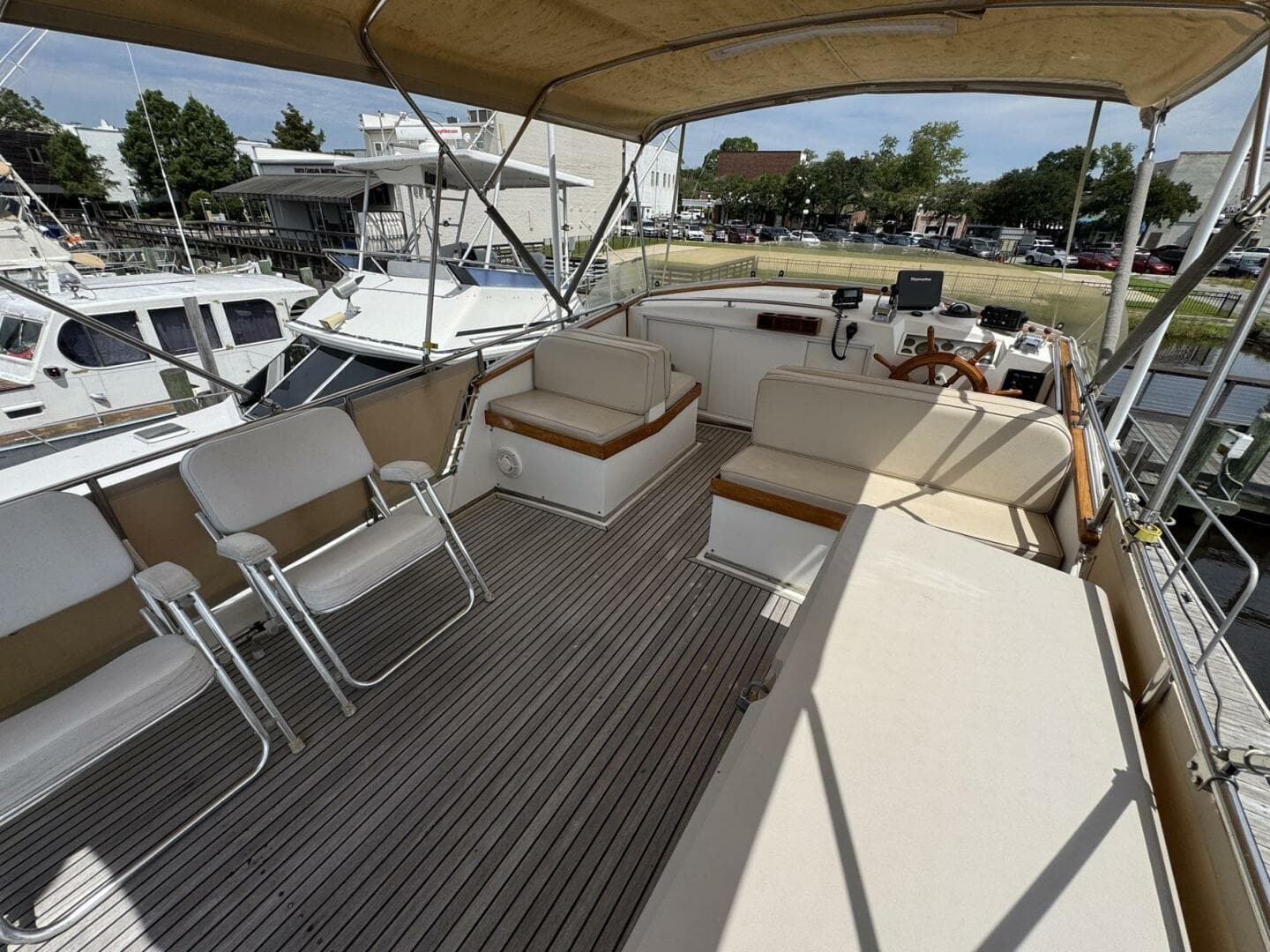 1989 Grand Banks 42 — photo 30