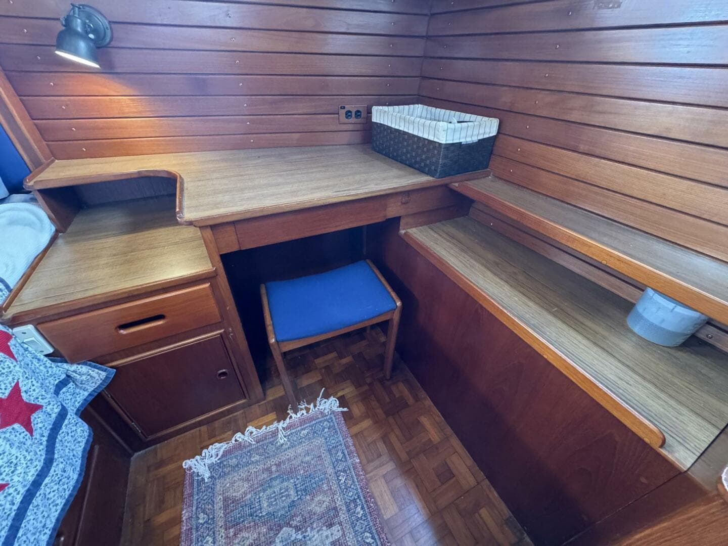 1989 Grand Banks 42 — photo 76