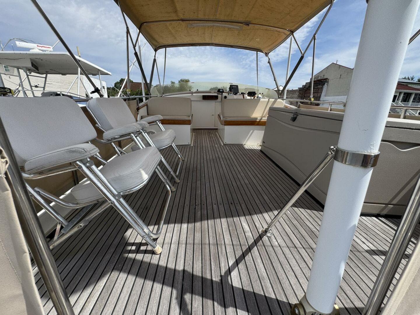 1989 Grand Banks 42 — photo 29