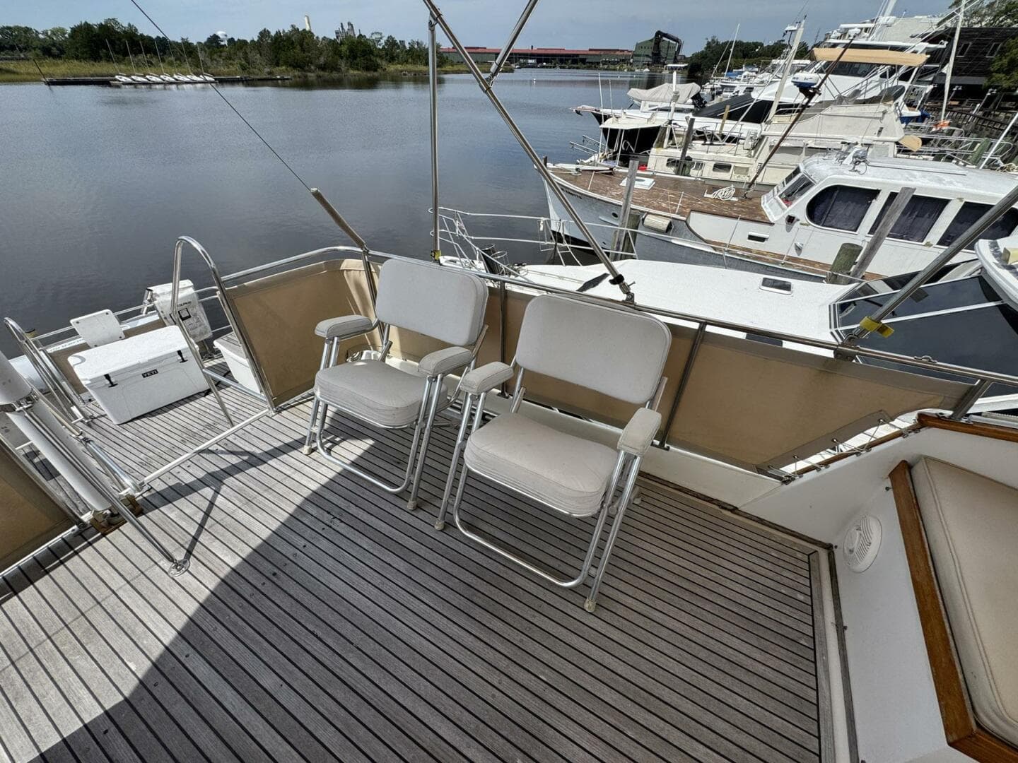 1989 Grand Banks 42 — photo 34