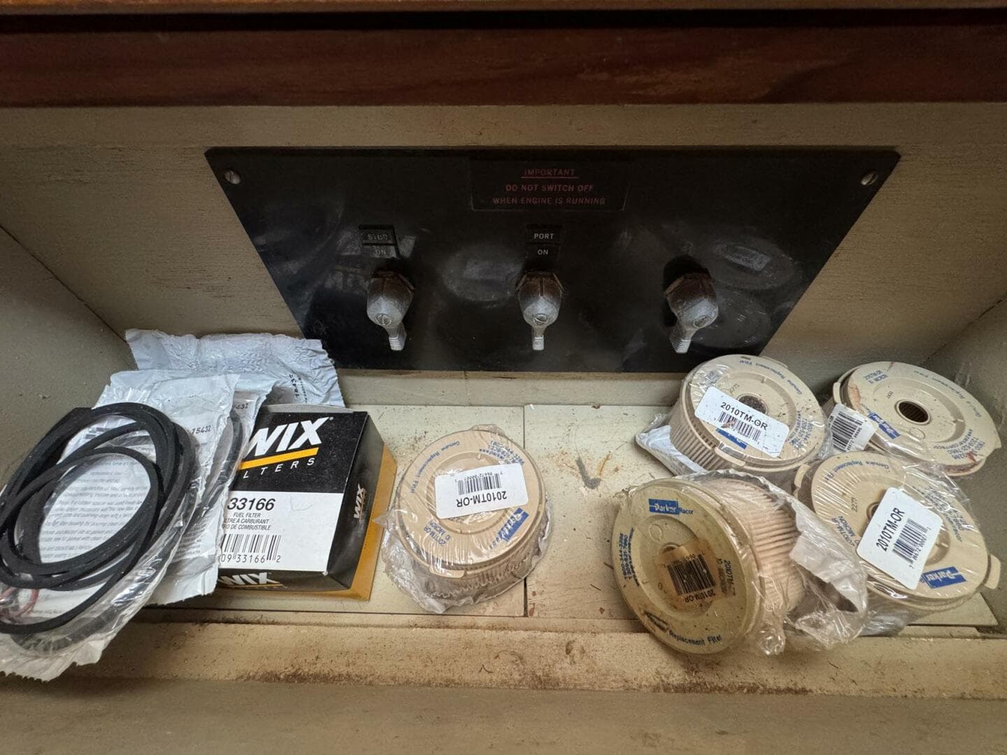 1989 Grand Banks 42 — photo 101