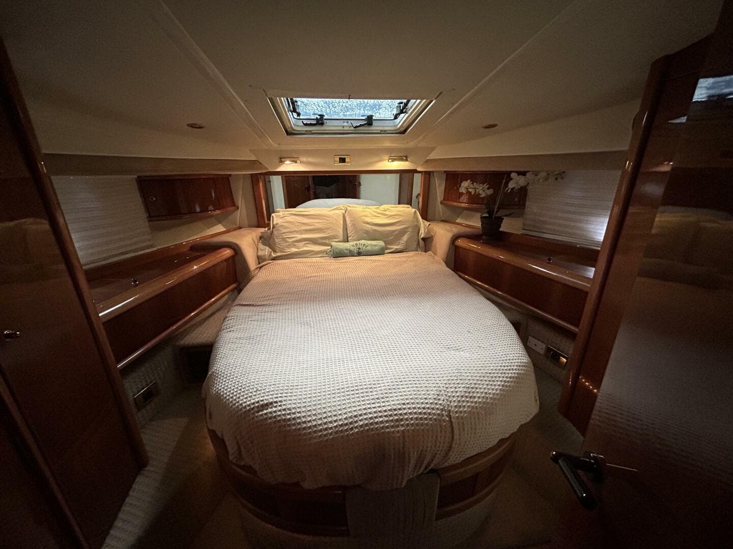 2002 Sealine T47 — photo 57