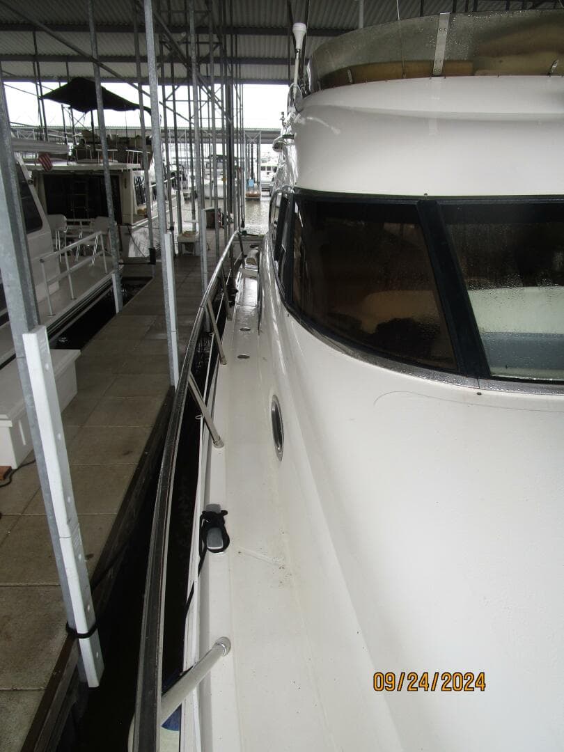 2002 Sealine T47 — photo 15