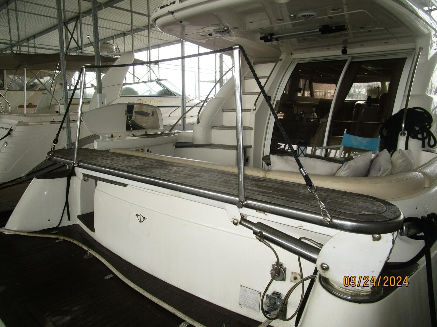 2002 Sealine T47 — photo 39