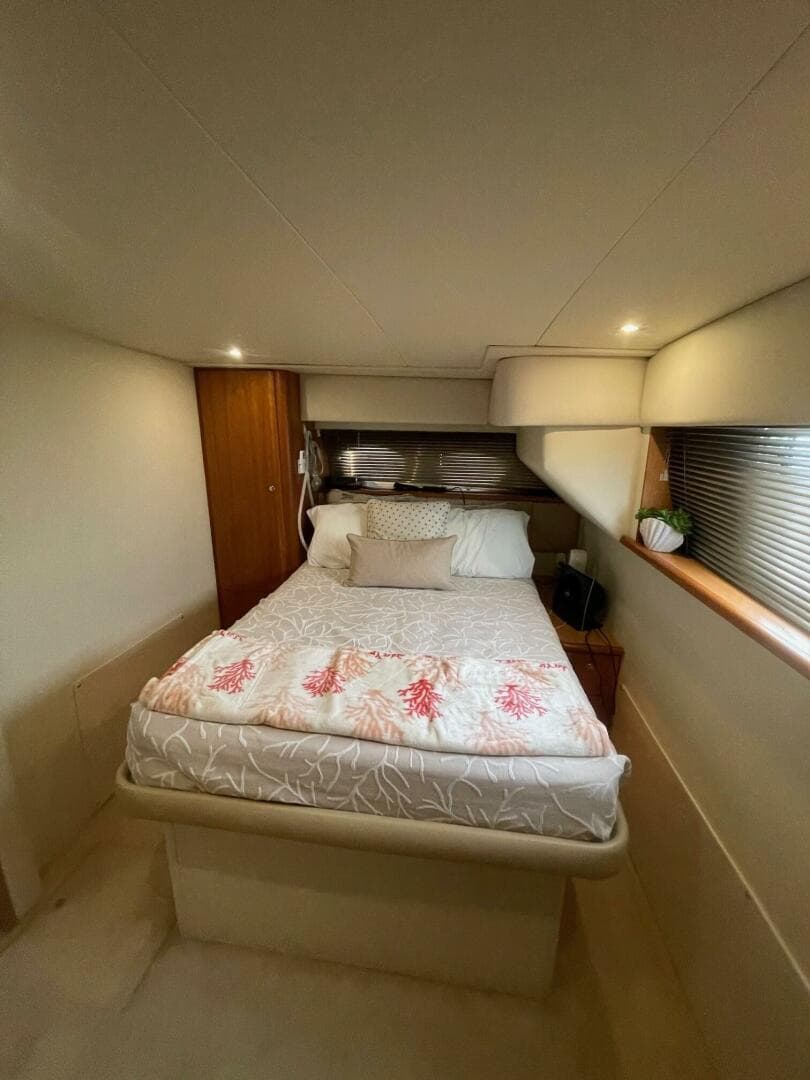 2002 Silverton 392 My — photo 19