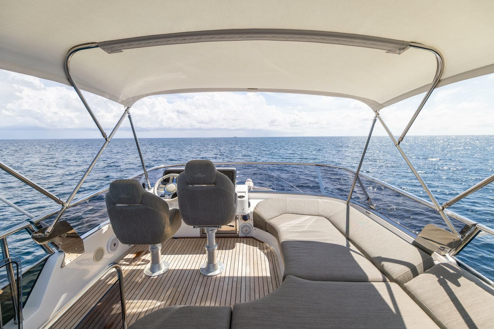 2021 Azimut S6 Sport Fly — photo 32