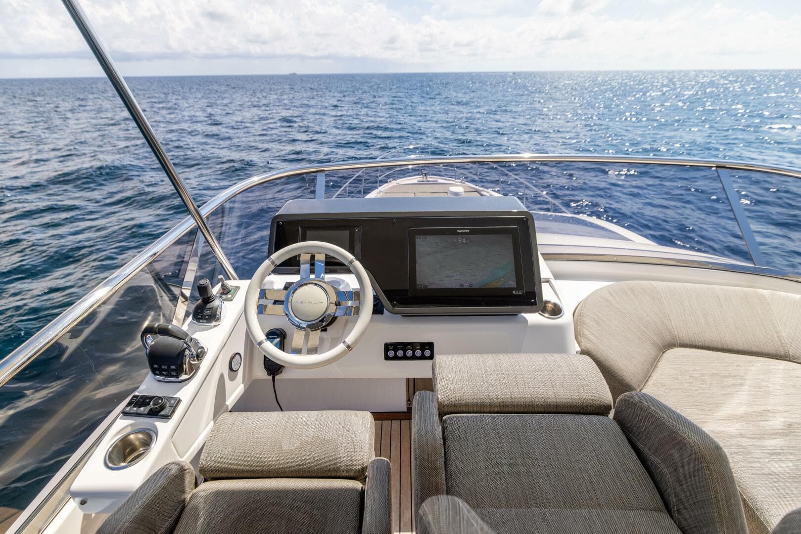 2021 Azimut S6 Sport Fly — photo 33