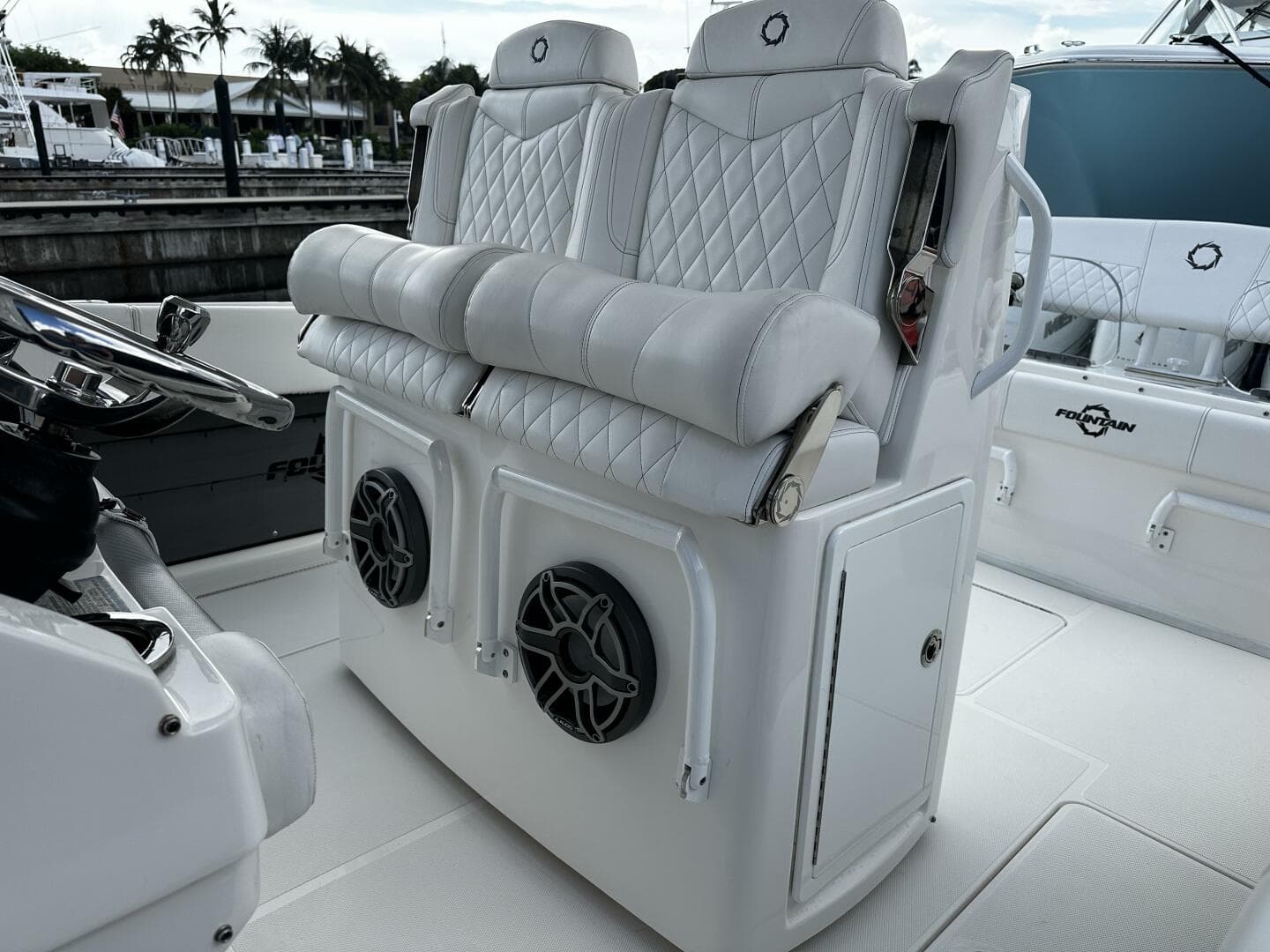 2020 Fountain 34 CC — photo 17