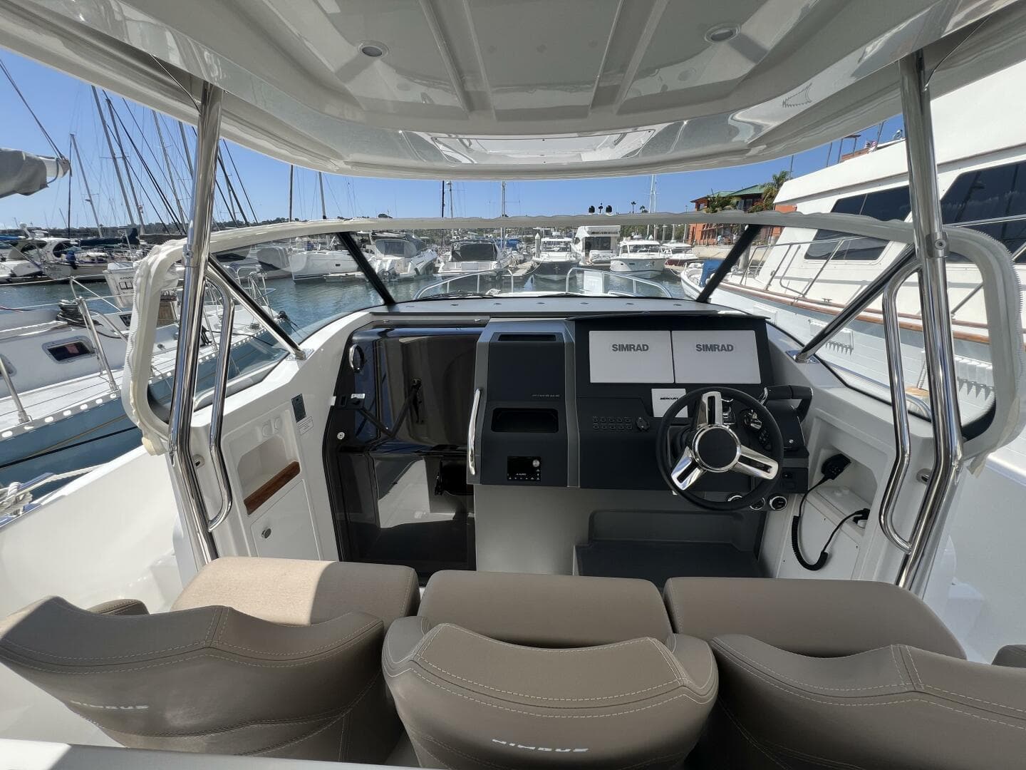 2024 Nimbus T11 — photo 13