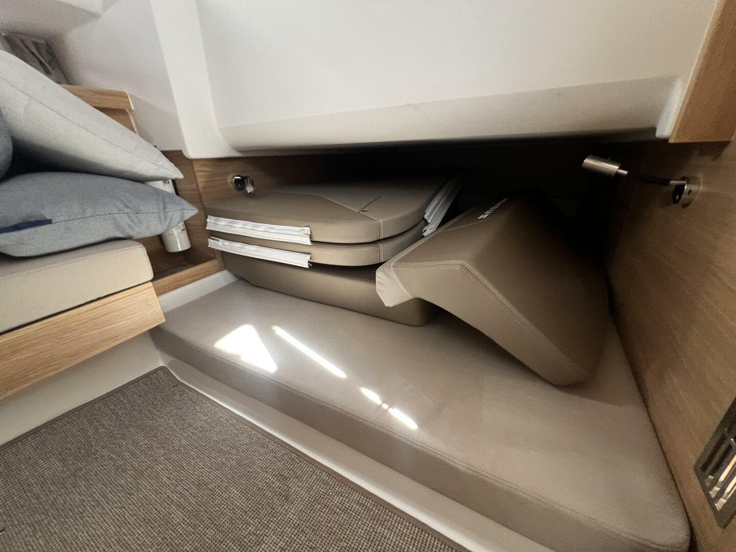 2024 Nimbus T11 — photo 21