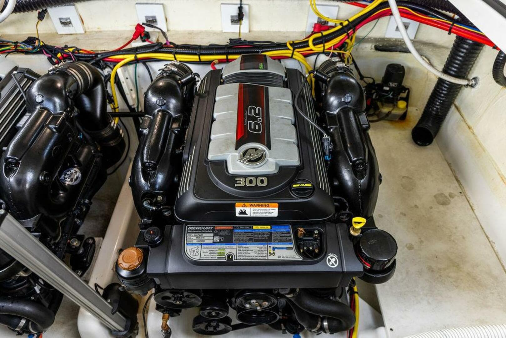 2020 Four Winns H350 — photo 41