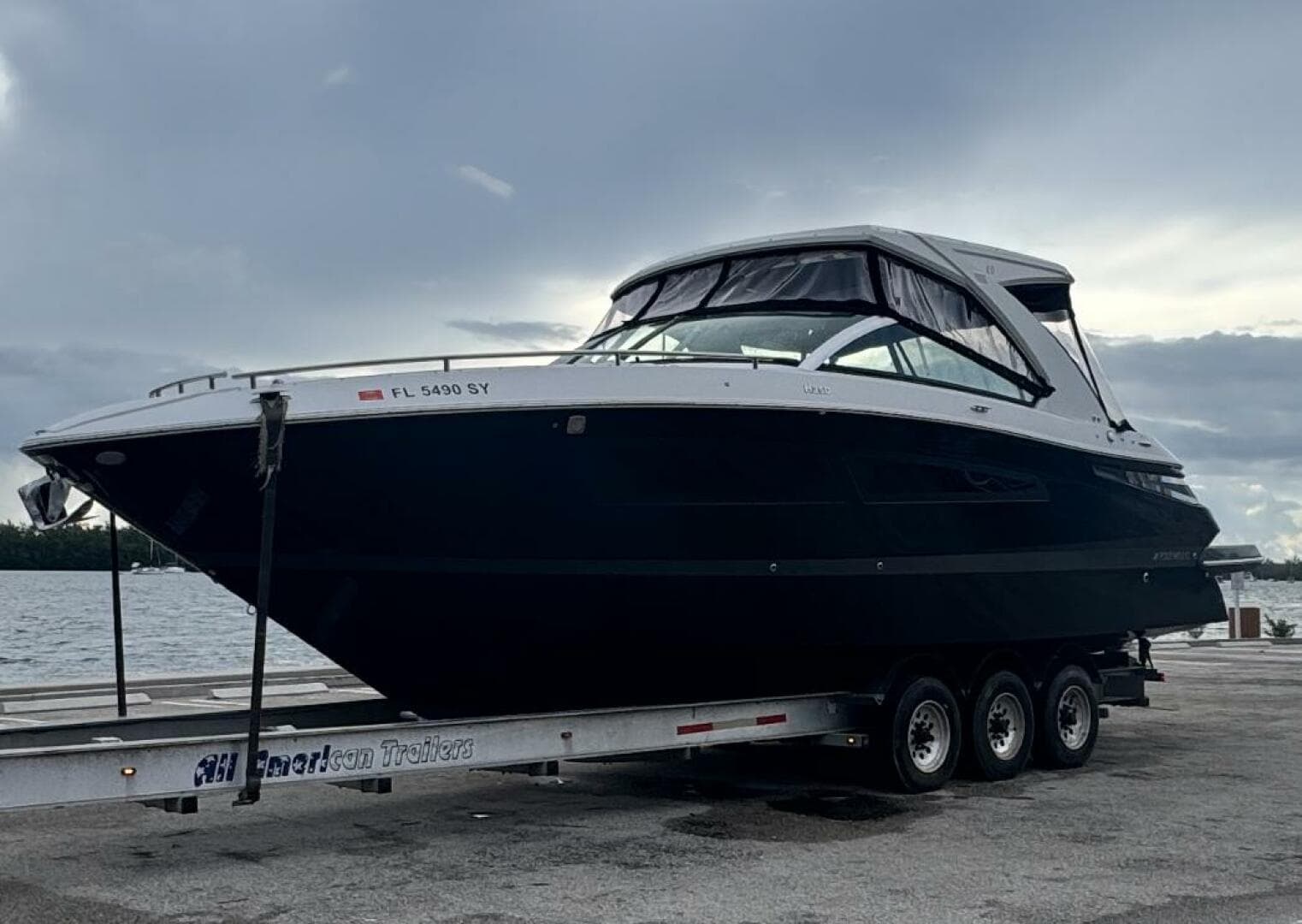 2020 Four Winns H350 — photo 1