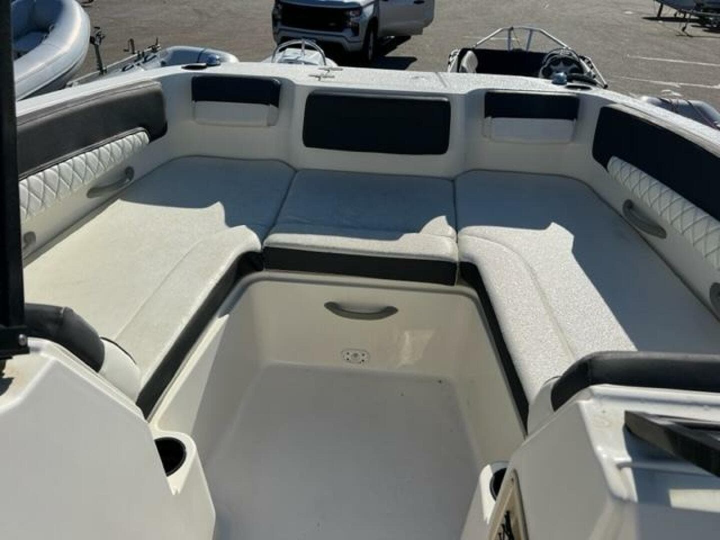 2021 Bayliner DX 2200 — photo 13