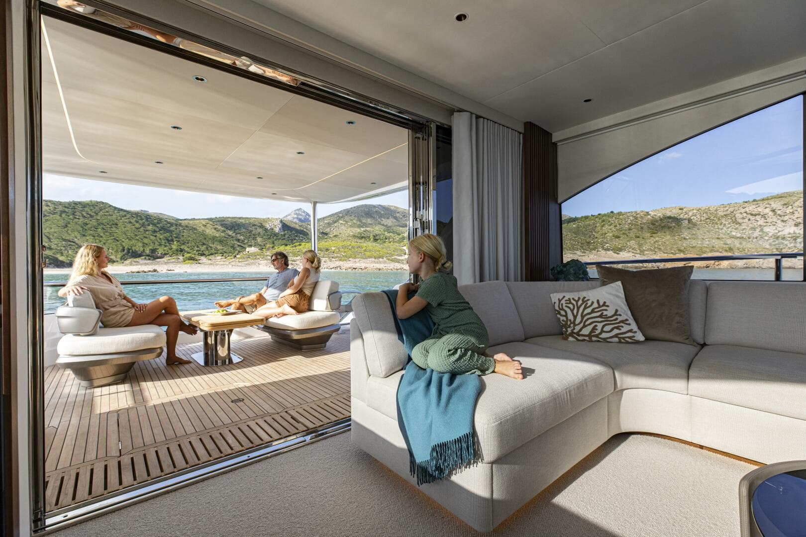 2026 Princess Y80 — photo 11