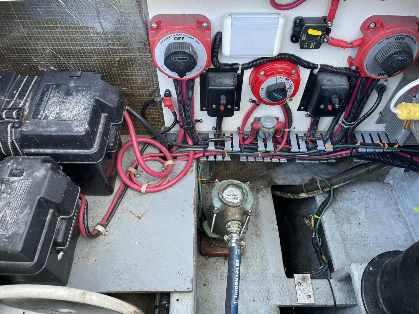 1999 Mainship — photo 10