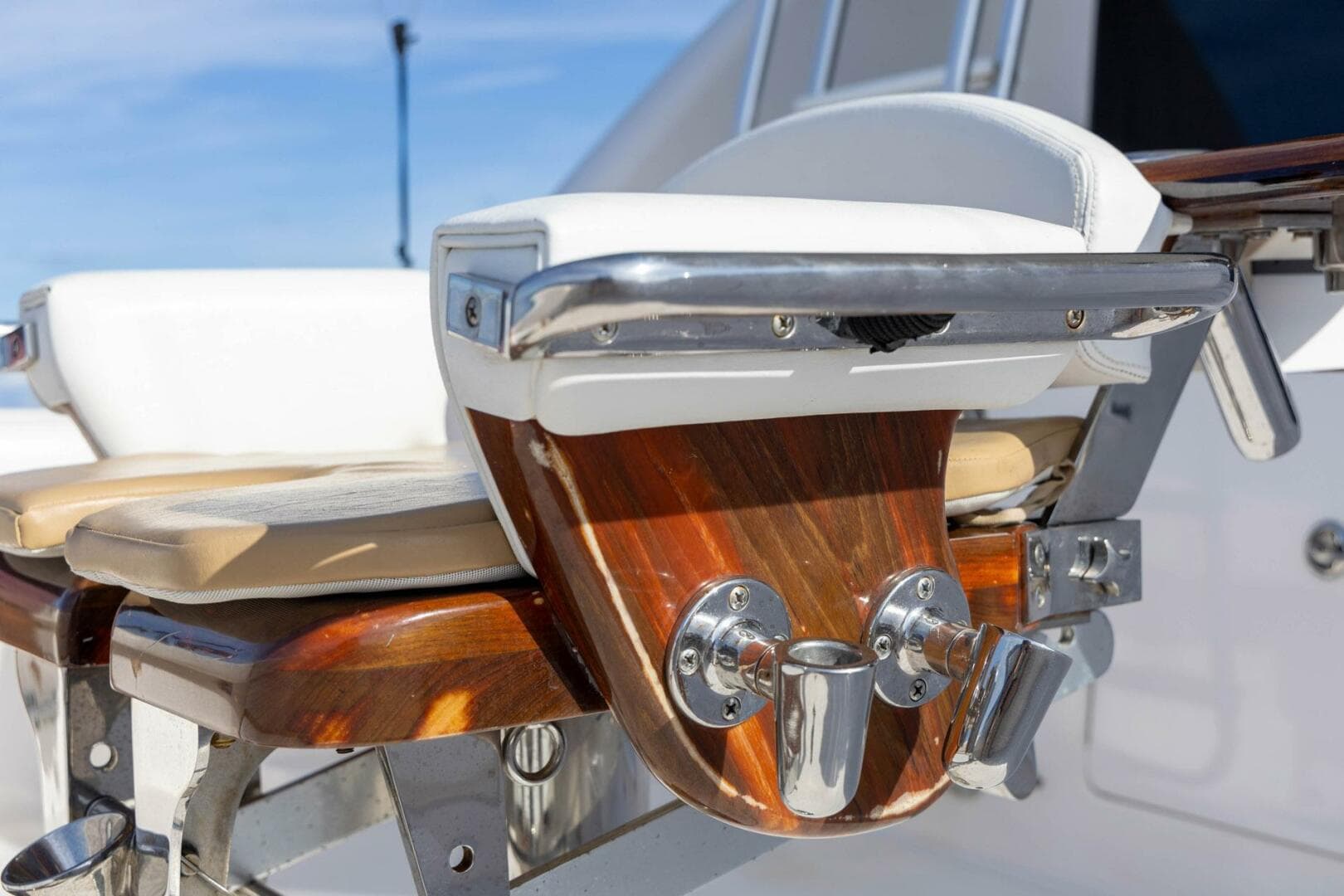 2006 Bertram 510 Convertible — photo 13