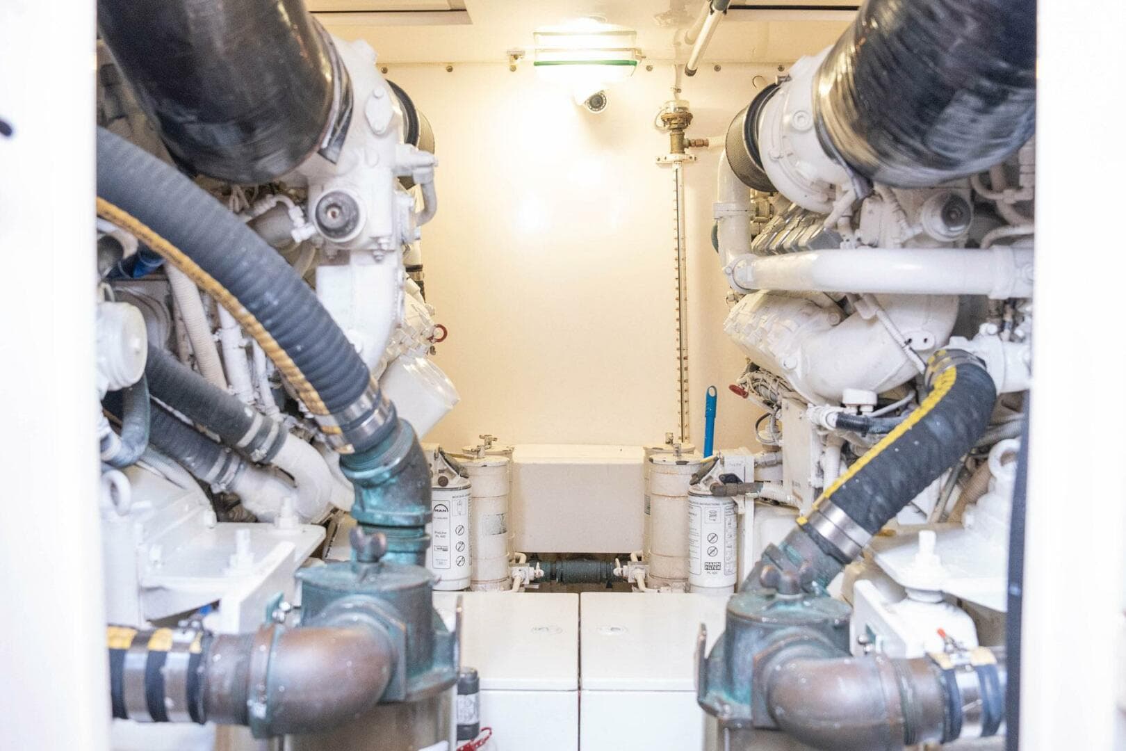 2006 Bertram 510 Convertible — photo 37