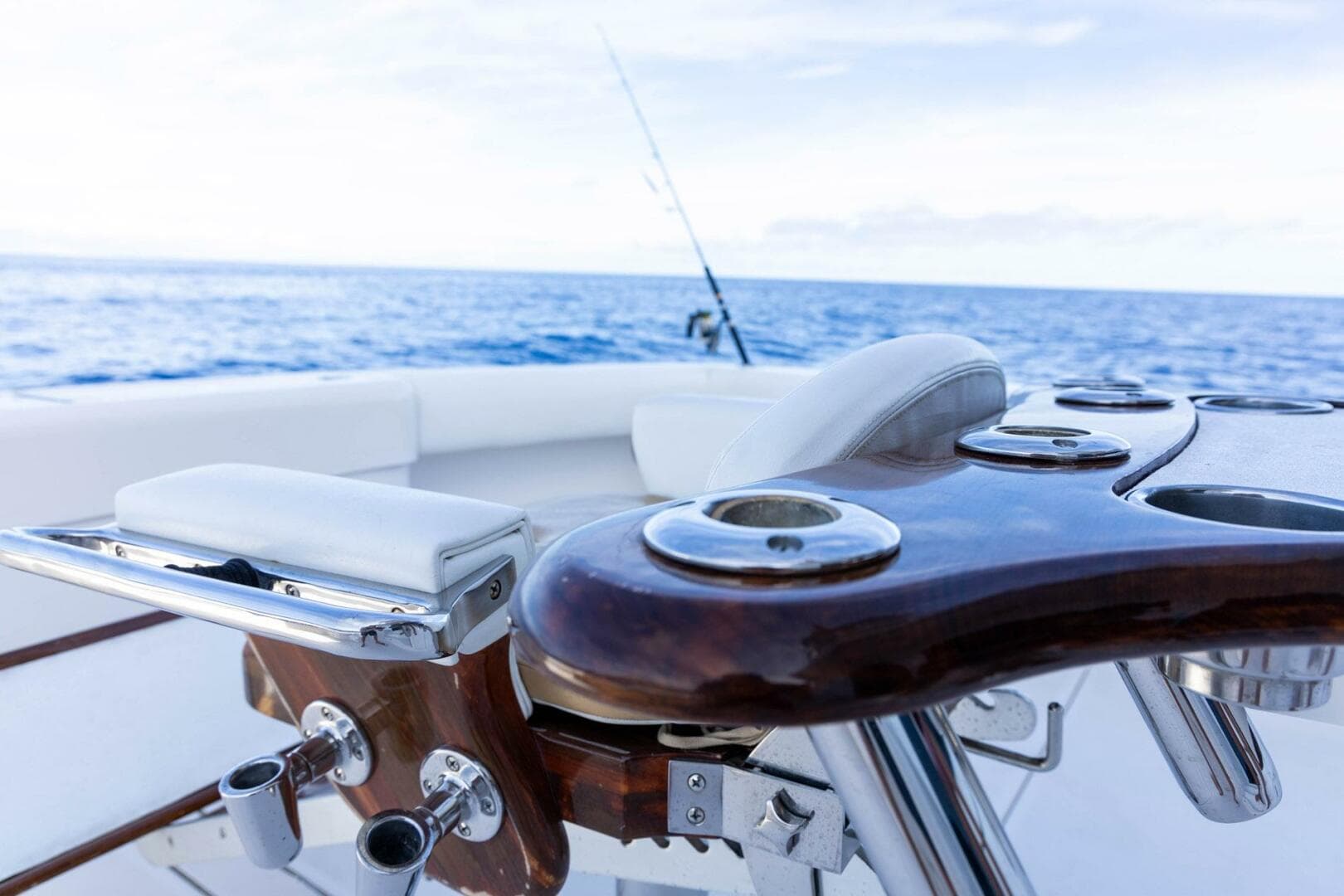 2006 Bertram 510 Convertible — photo 12