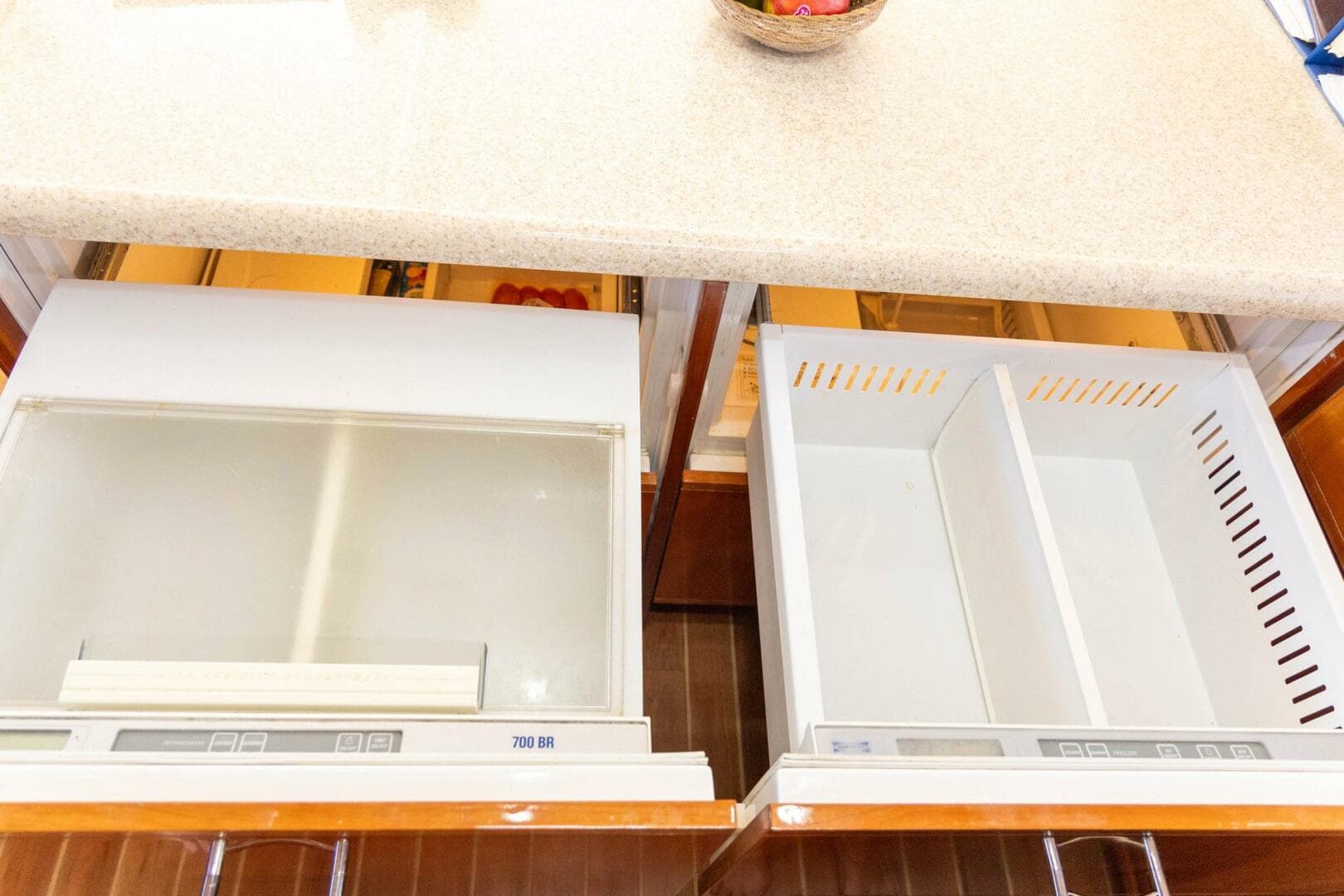 2006 Bertram 510 Convertible — photo 59