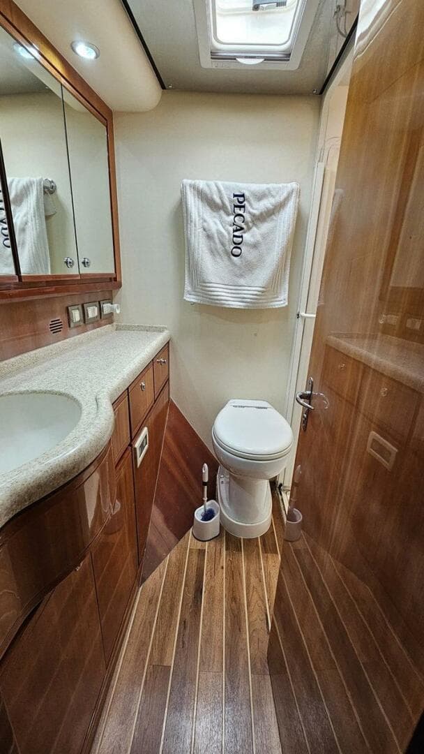 2006 Bertram 510 Convertible — photo 49