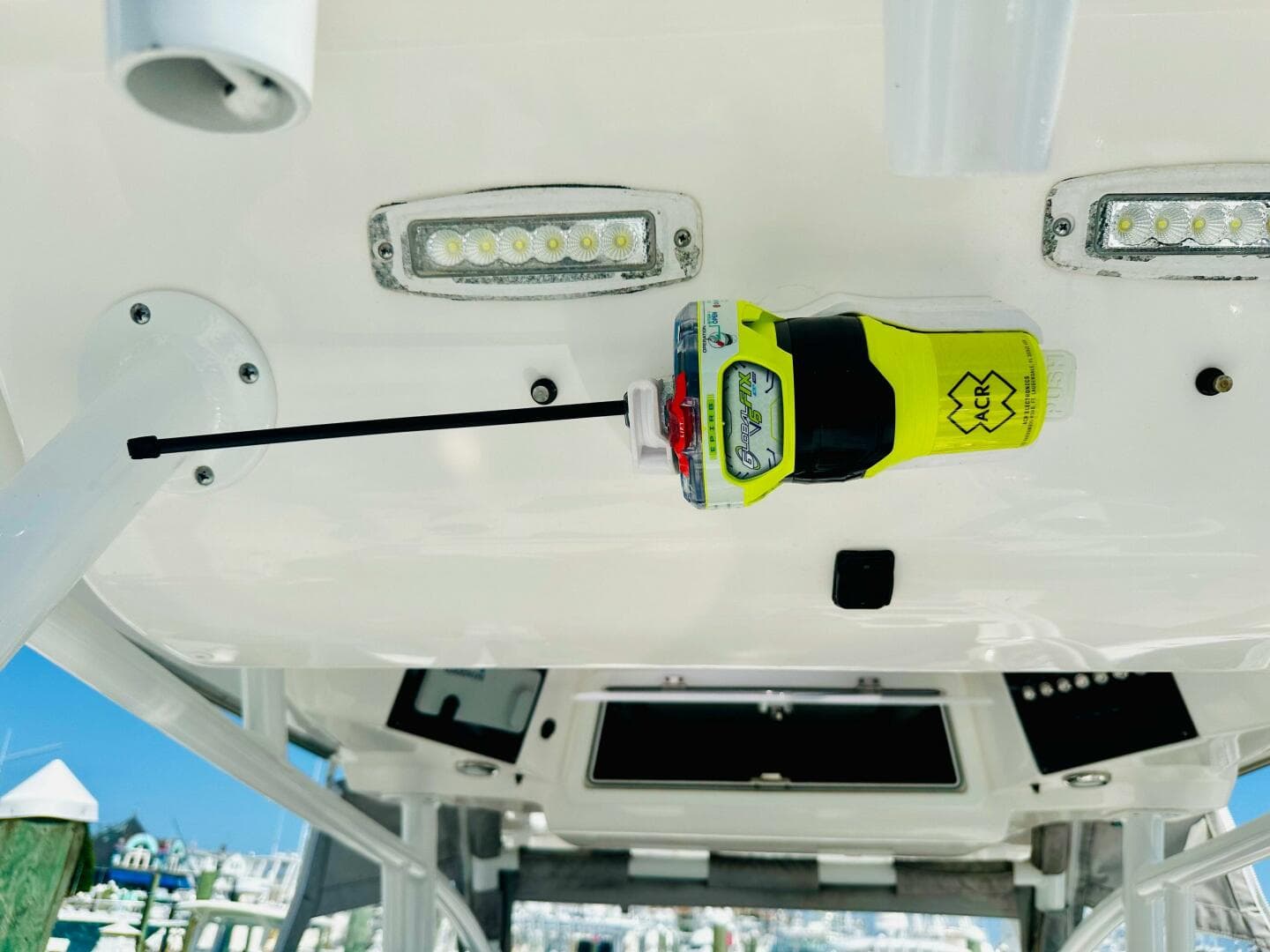 2019 Sea Fox 328 Commander — photo 8