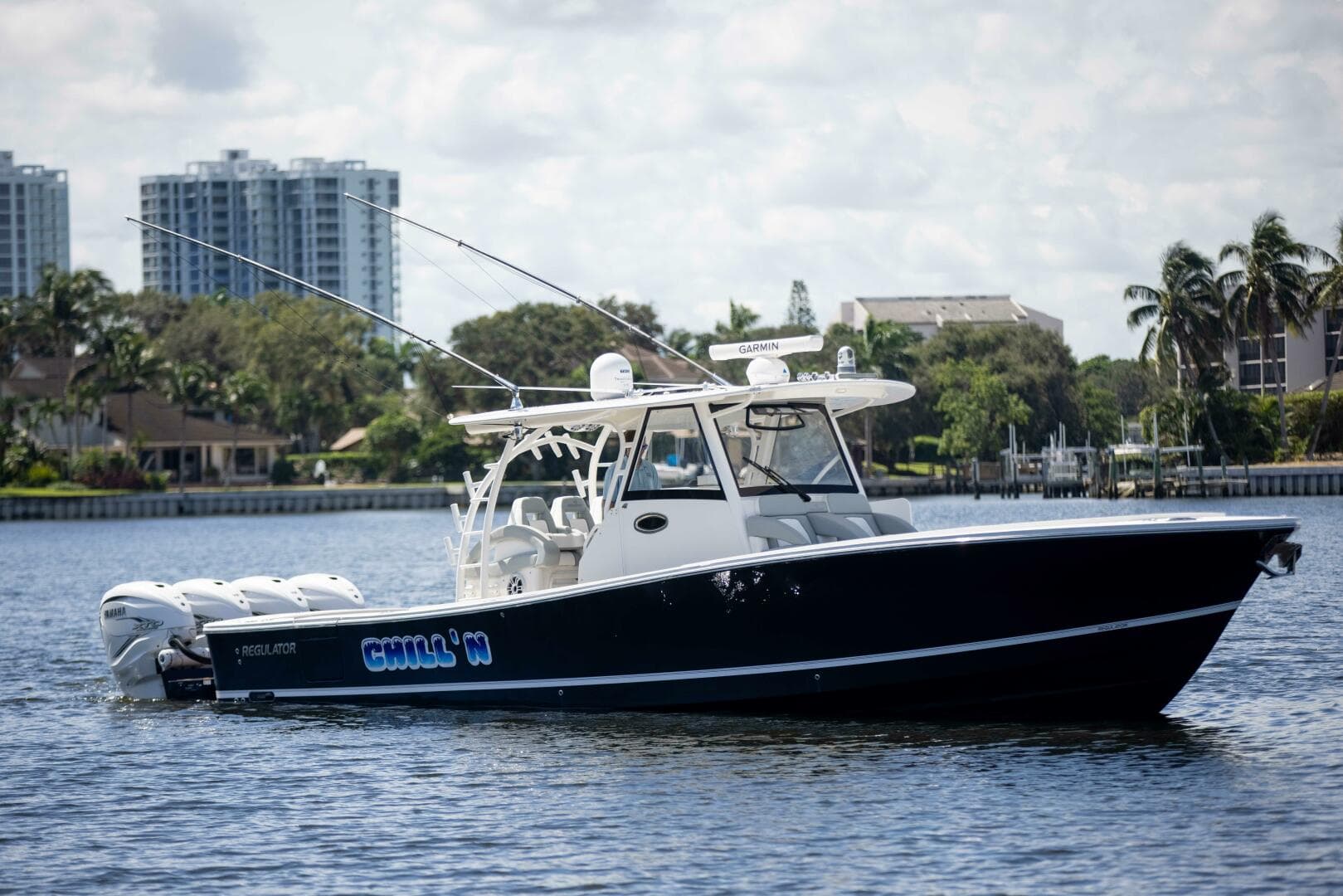 2021 Regulator 41 Center Console — photo 25